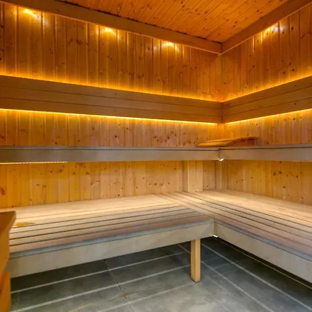 Apartament Centrum Jacuzzi Sauna *